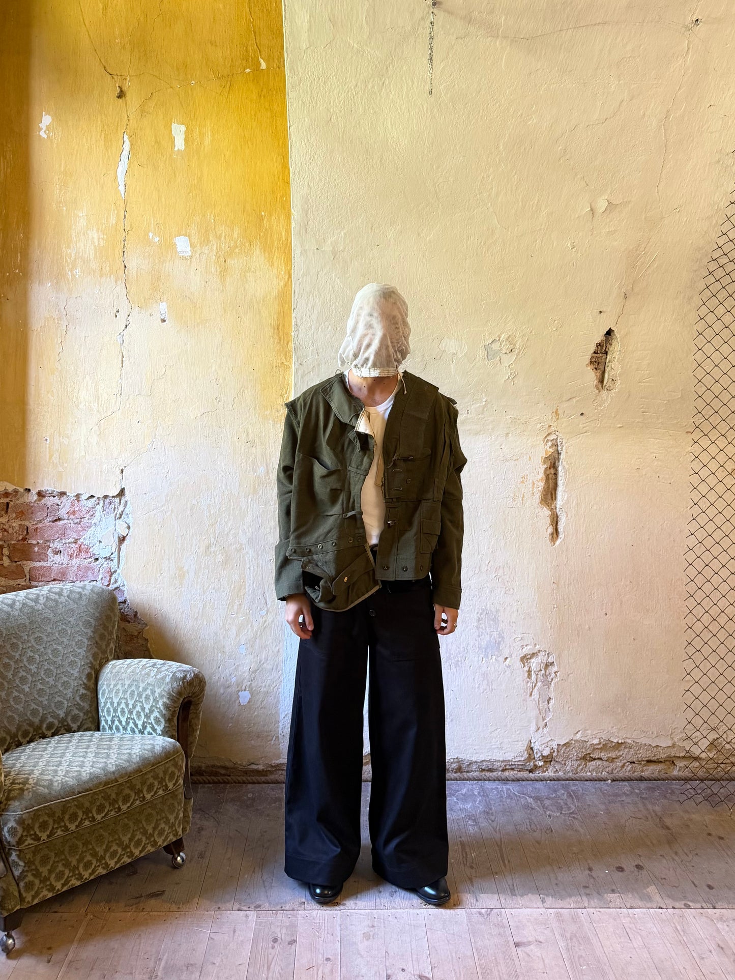 DECONSTRUCTED WOOL COAT
